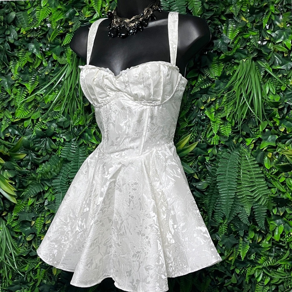 @Balance Romper Dress Medium Cream White Floral Jacquard Corset Skort 4013